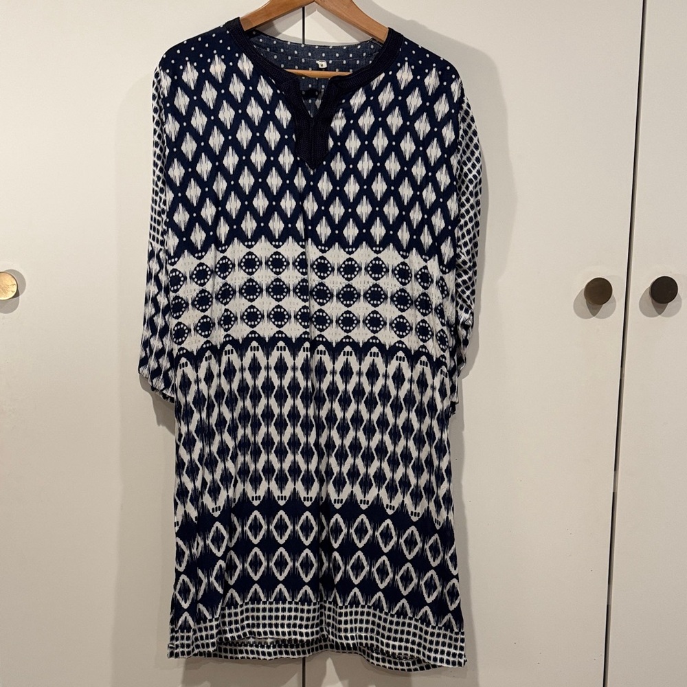 Navy and White Patterned Tunic